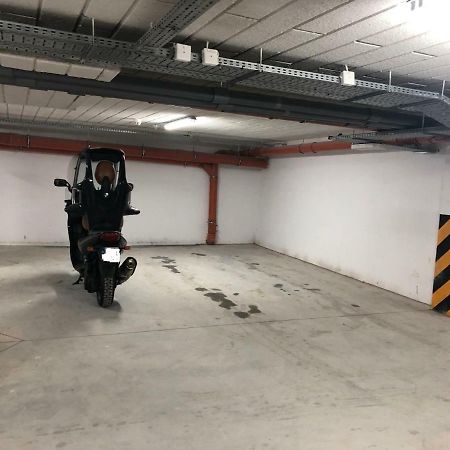 Klimatyzowany Apartament Roma Z Garazem Podziemnym Kielce Eksteriør bilde