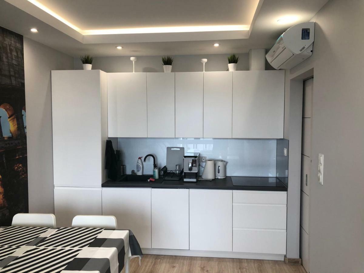 Klimatyzowany Apartament Roma Z Garazem Podziemnym Kielce Eksteriør bilde