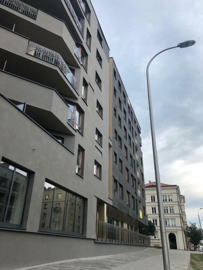 Klimatyzowany Apartament Roma Z Garazem Podziemnym Kielce Eksteriør bilde