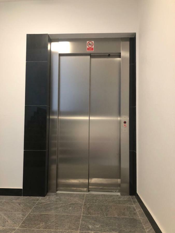 Klimatyzowany Apartament Roma Z Garazem Podziemnym Kielce Eksteriør bilde