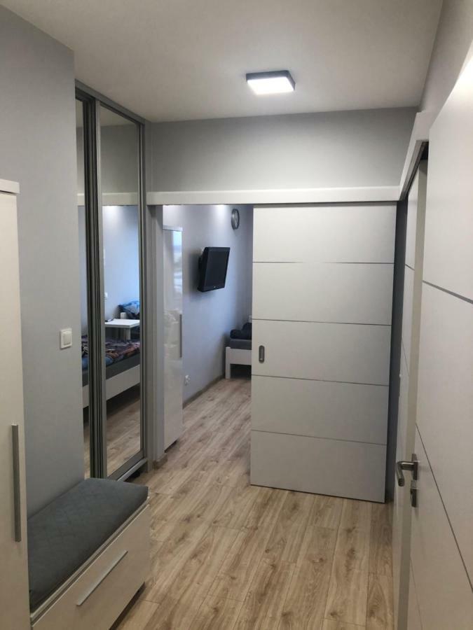 Klimatyzowany Apartament Roma Z Garazem Podziemnym Kielce Eksteriør bilde
